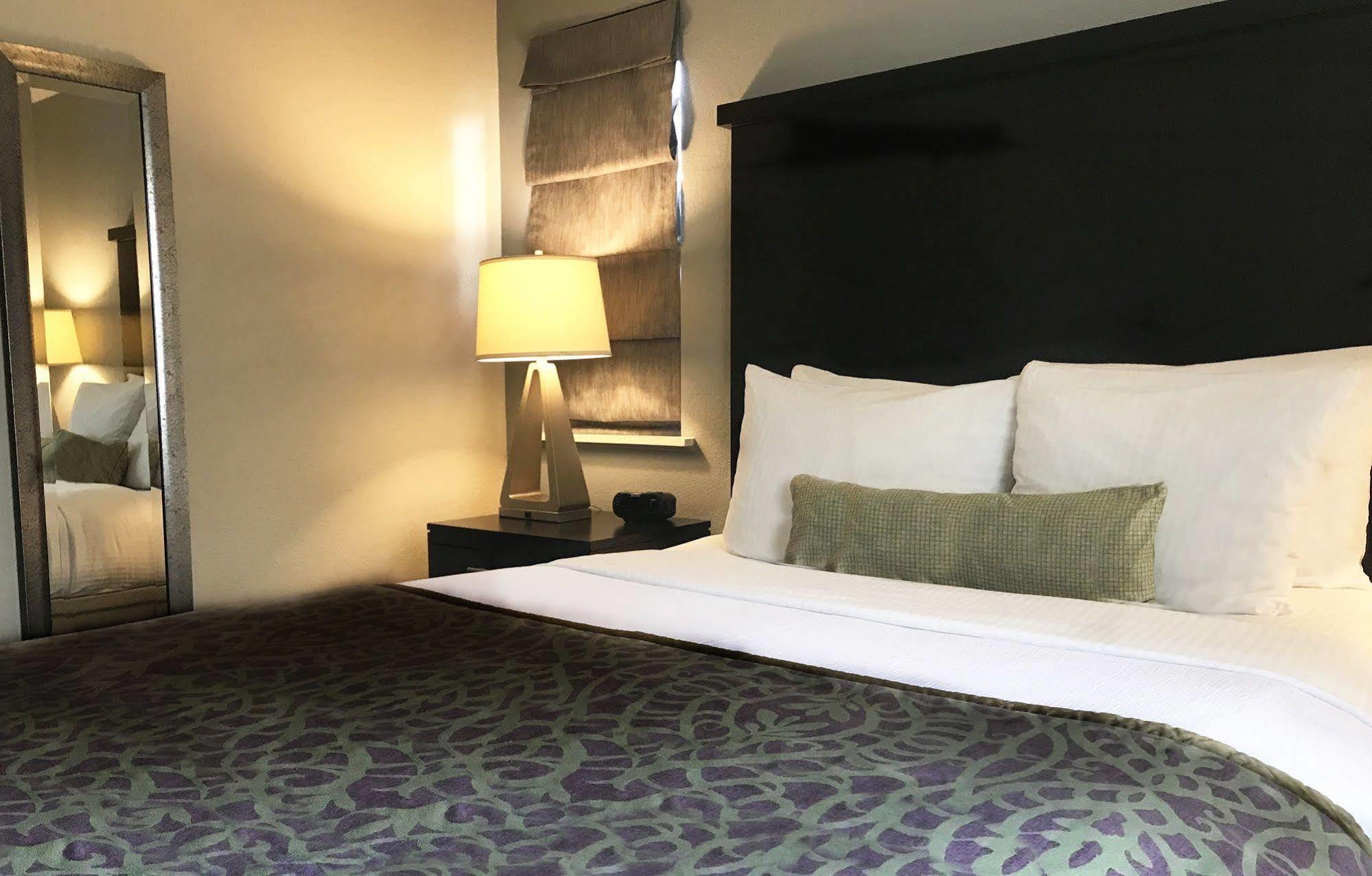 Sonesta Es Chatsworth Hotel Los Angeles