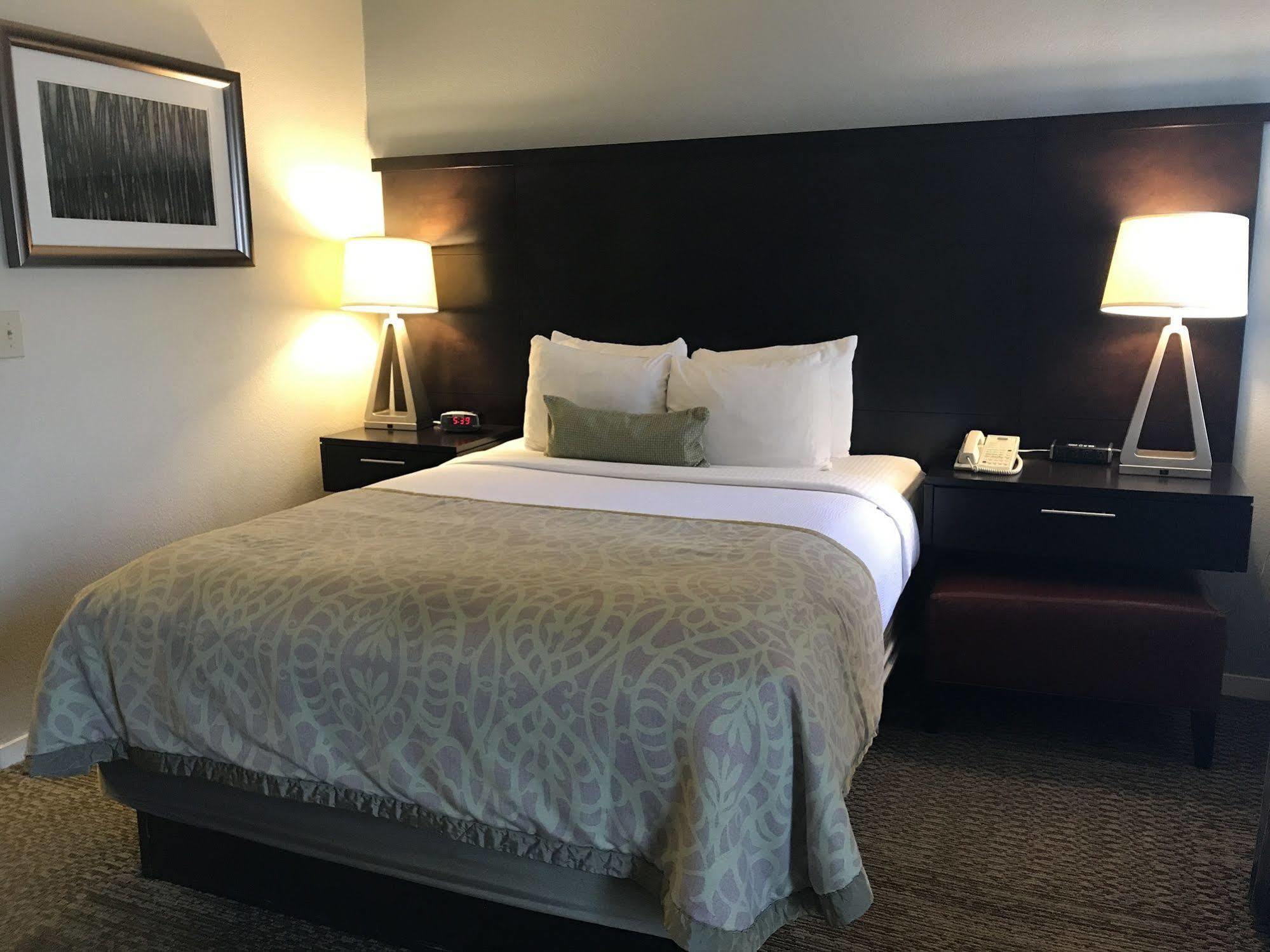 Sonesta Es Chatsworth Hotel 3*