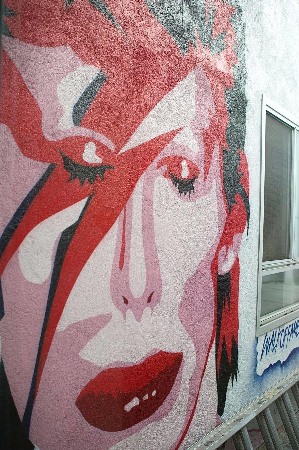 Samesun Hollywood - 2*