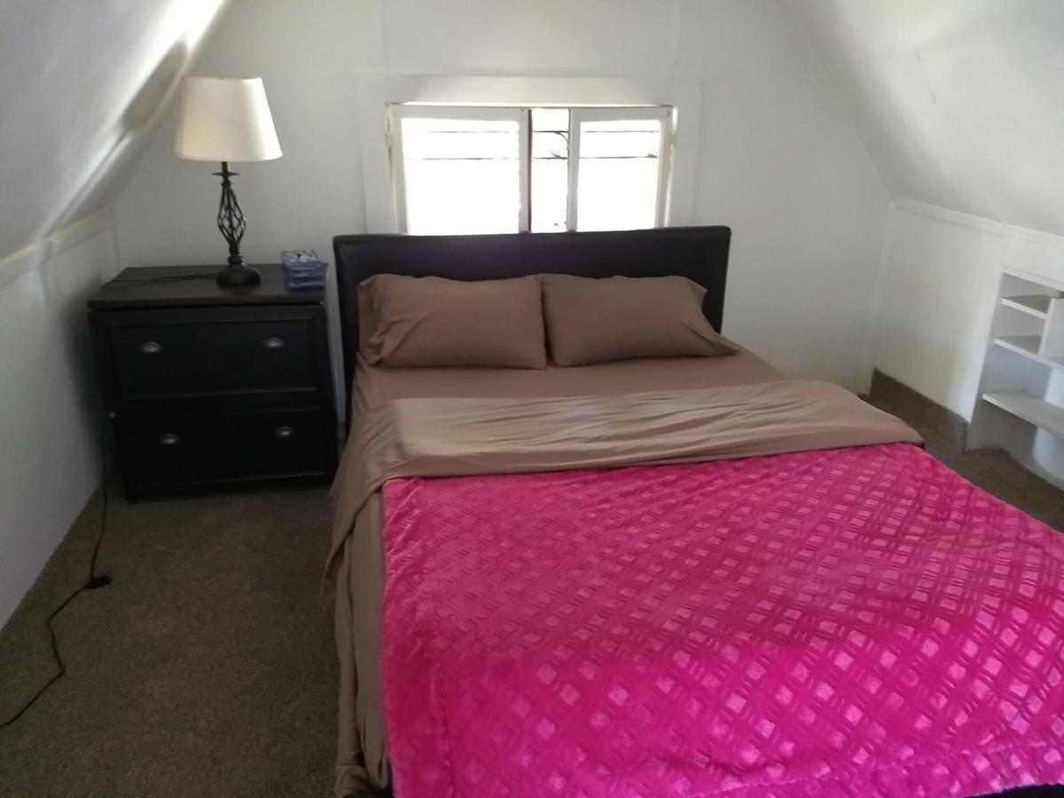 Downtown Mansion Hostel