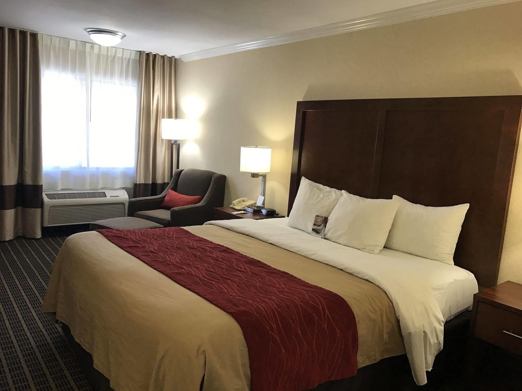 Inn The Hills Eagle Rock - Near Old Town Pasadena 2*