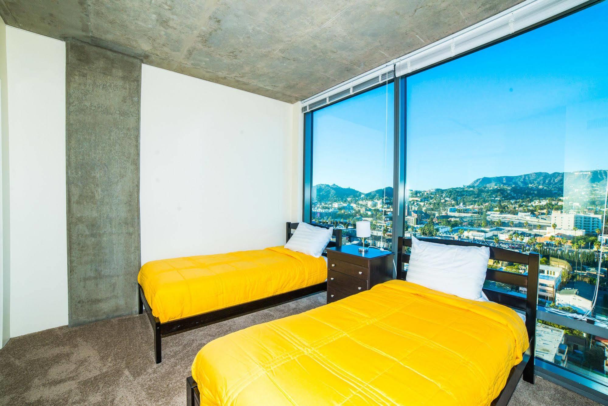 Hotel Hollywood Panorama Suites 3*