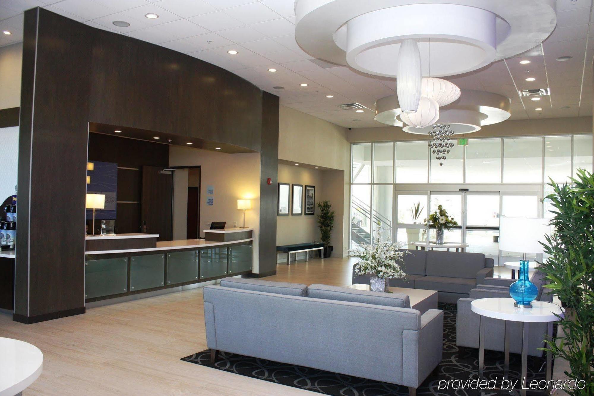 Hotel Express North Hollywood - Burbank Area By Ihg