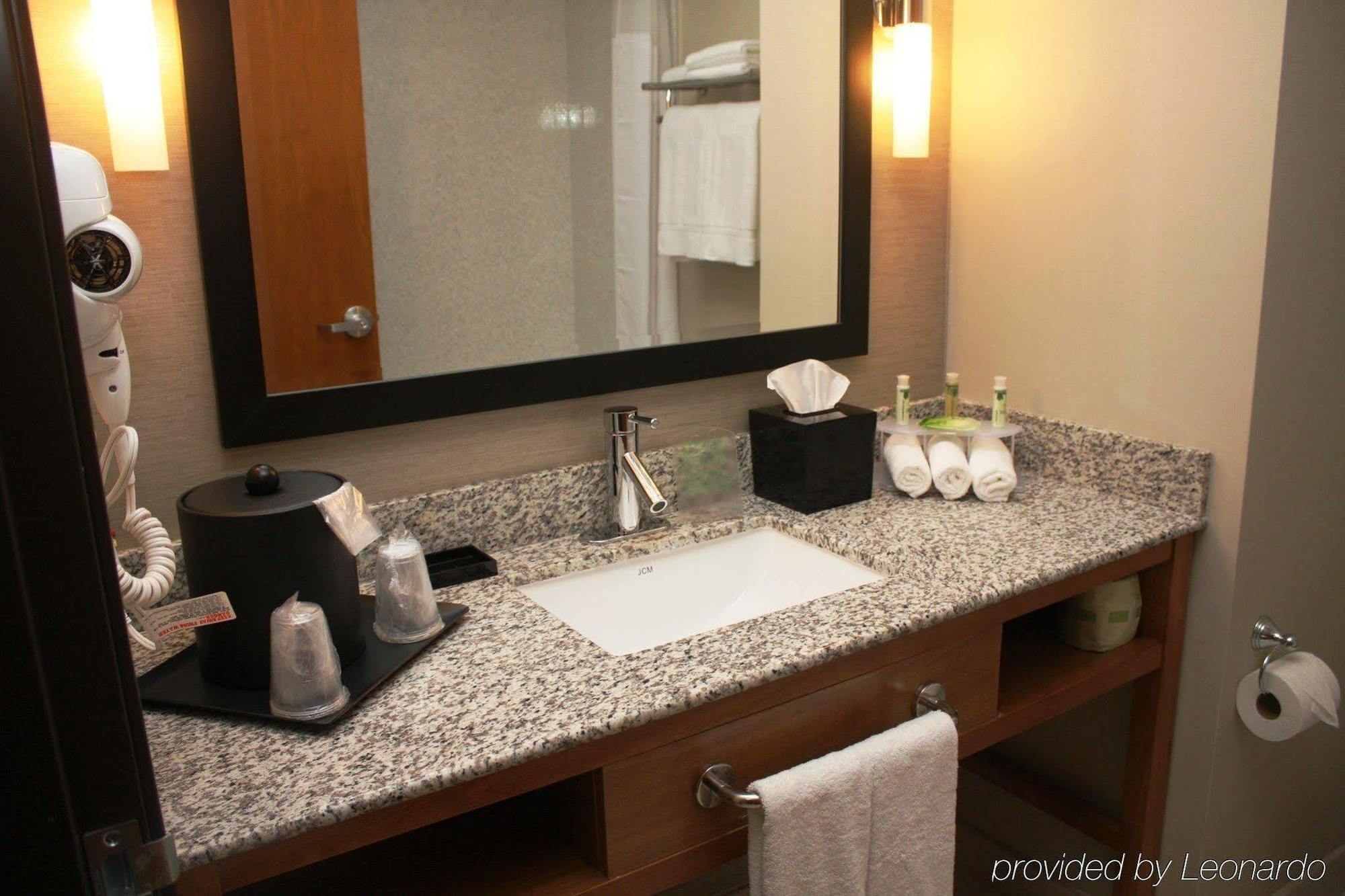 Express North Hollywood - Burbank Area By Ihg Hotel Los Angeles