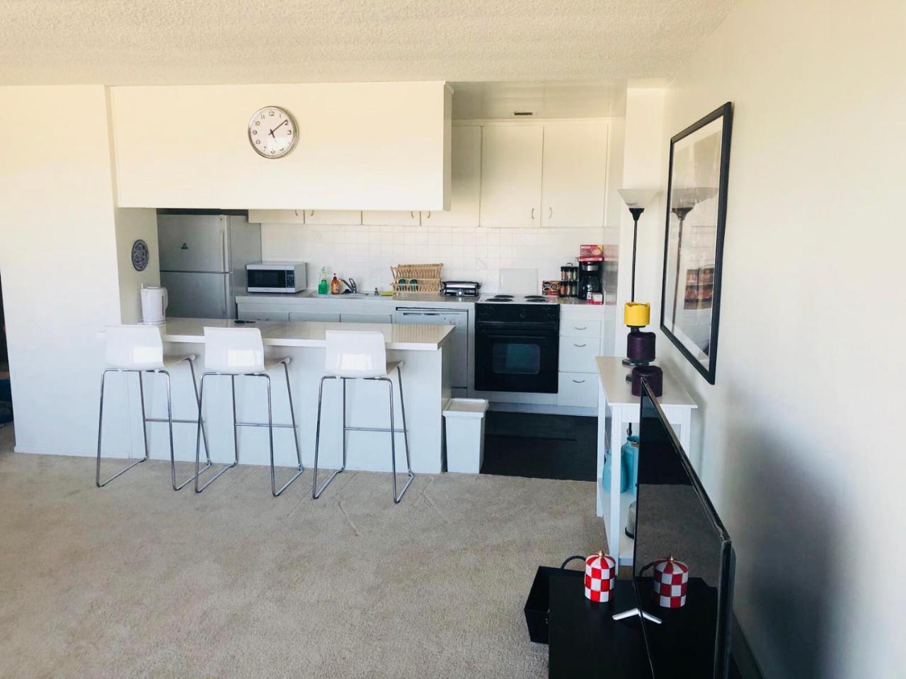 Apartment Barrington Plaza Los Angeles