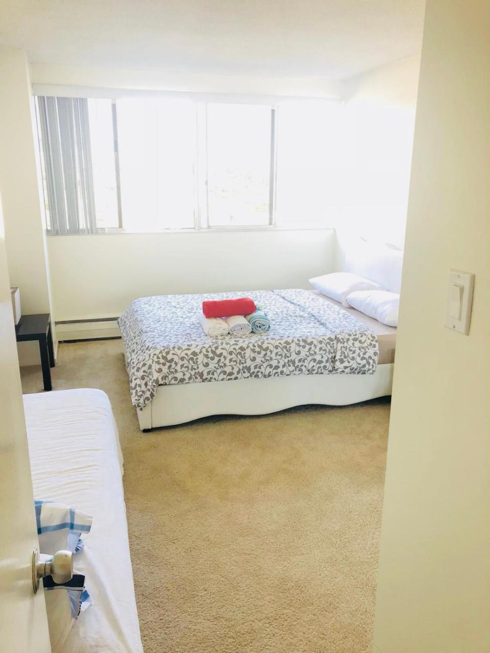 Apartment Barrington Plaza Los Angeles