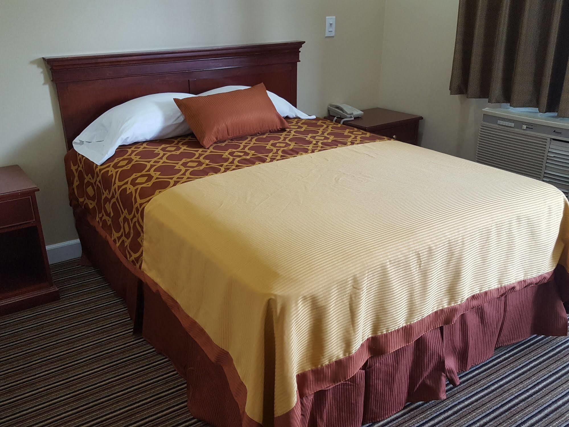 Travel Inn Motel *