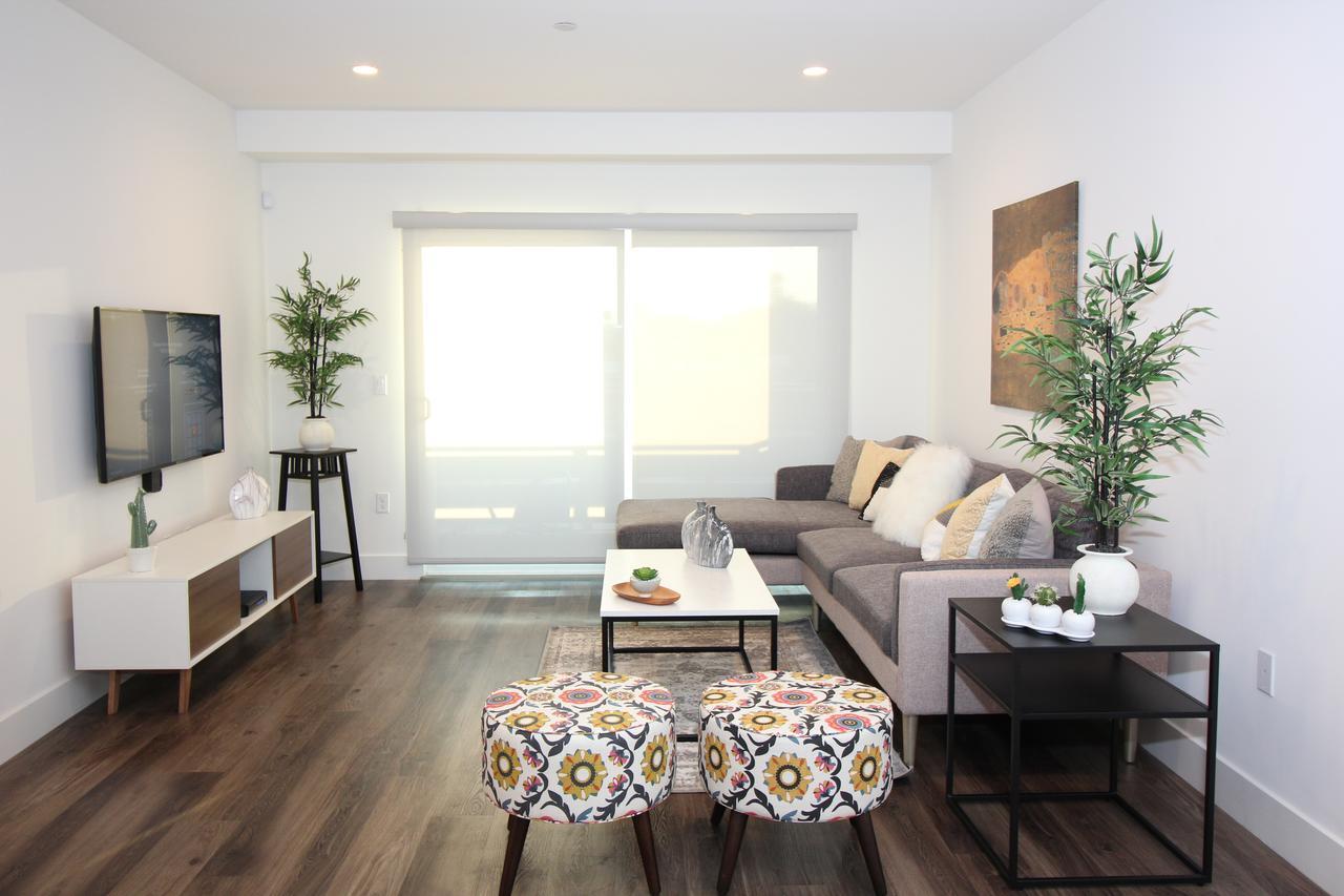 Deluxe Suites | Free Parking | 2br&2bt *
