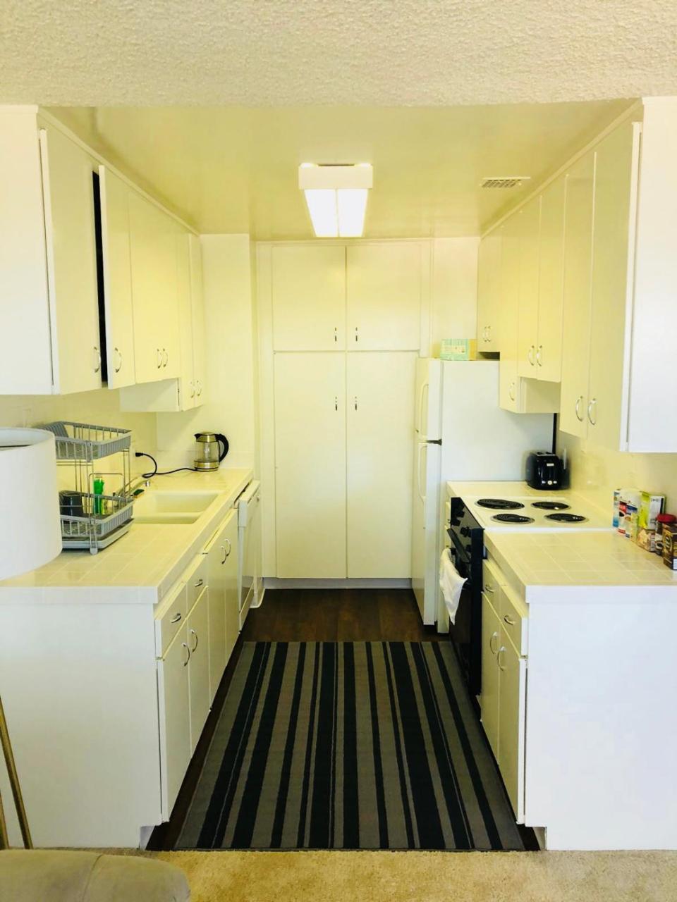 Apartment Barrington Plaza Los Angeles