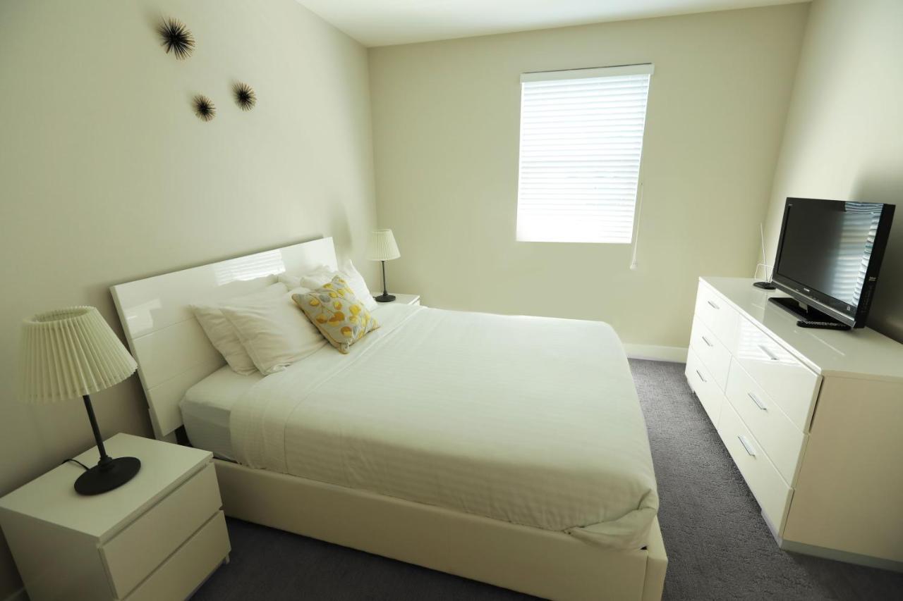 Downtown Cosmopolitan Residences Hotel Los Angeles