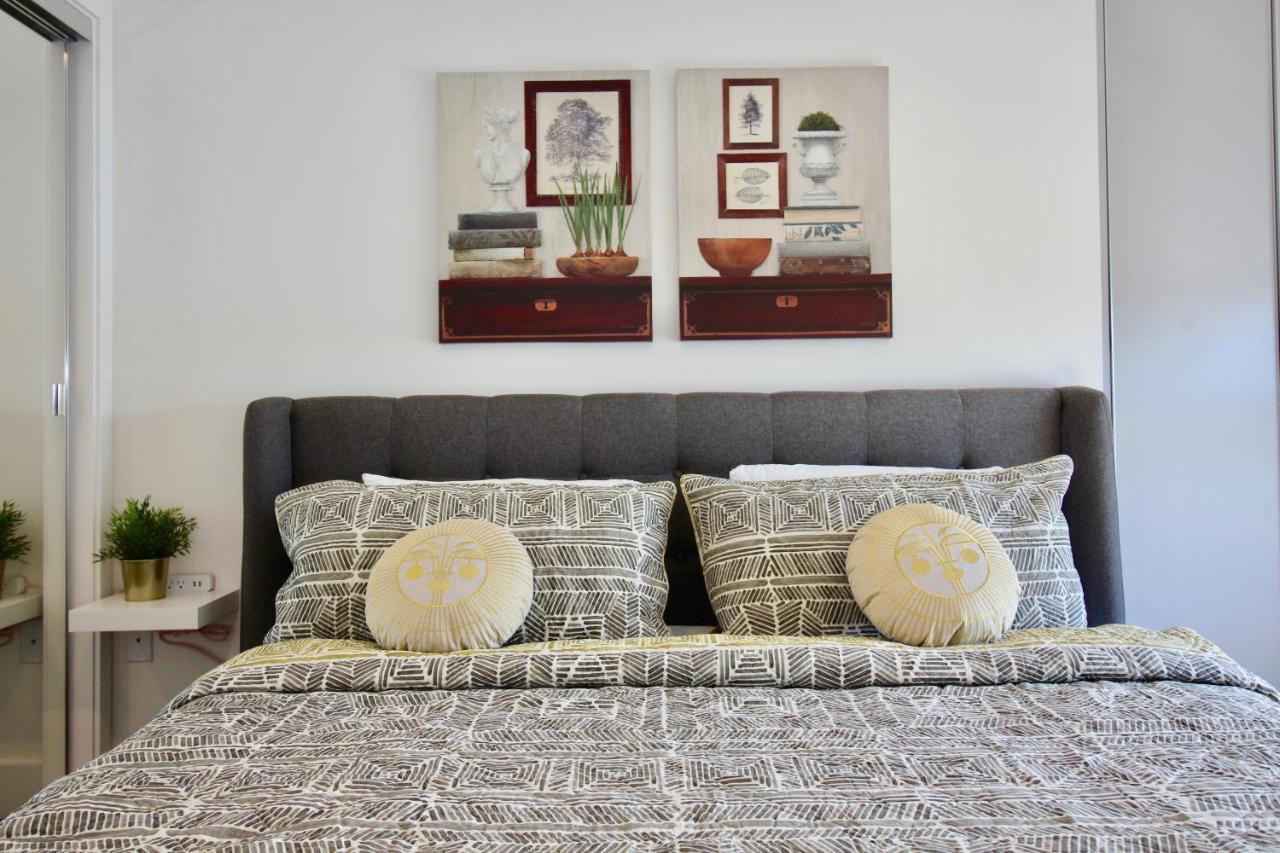 Deluxe Suites | Free Parking | 2br&2bt Los Angeles