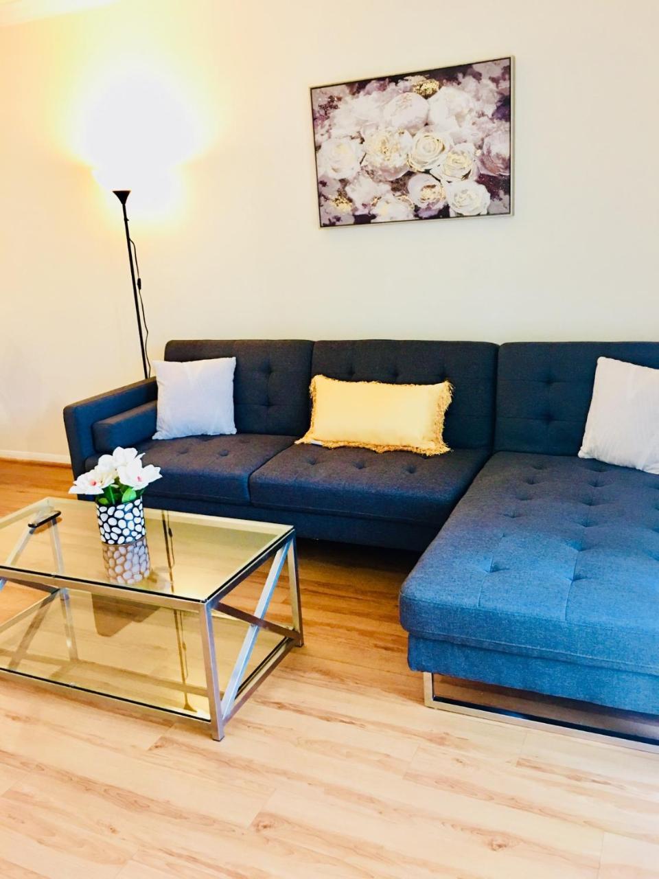 New Luxury Dt La Apt- Pool, Gym, Staple Center