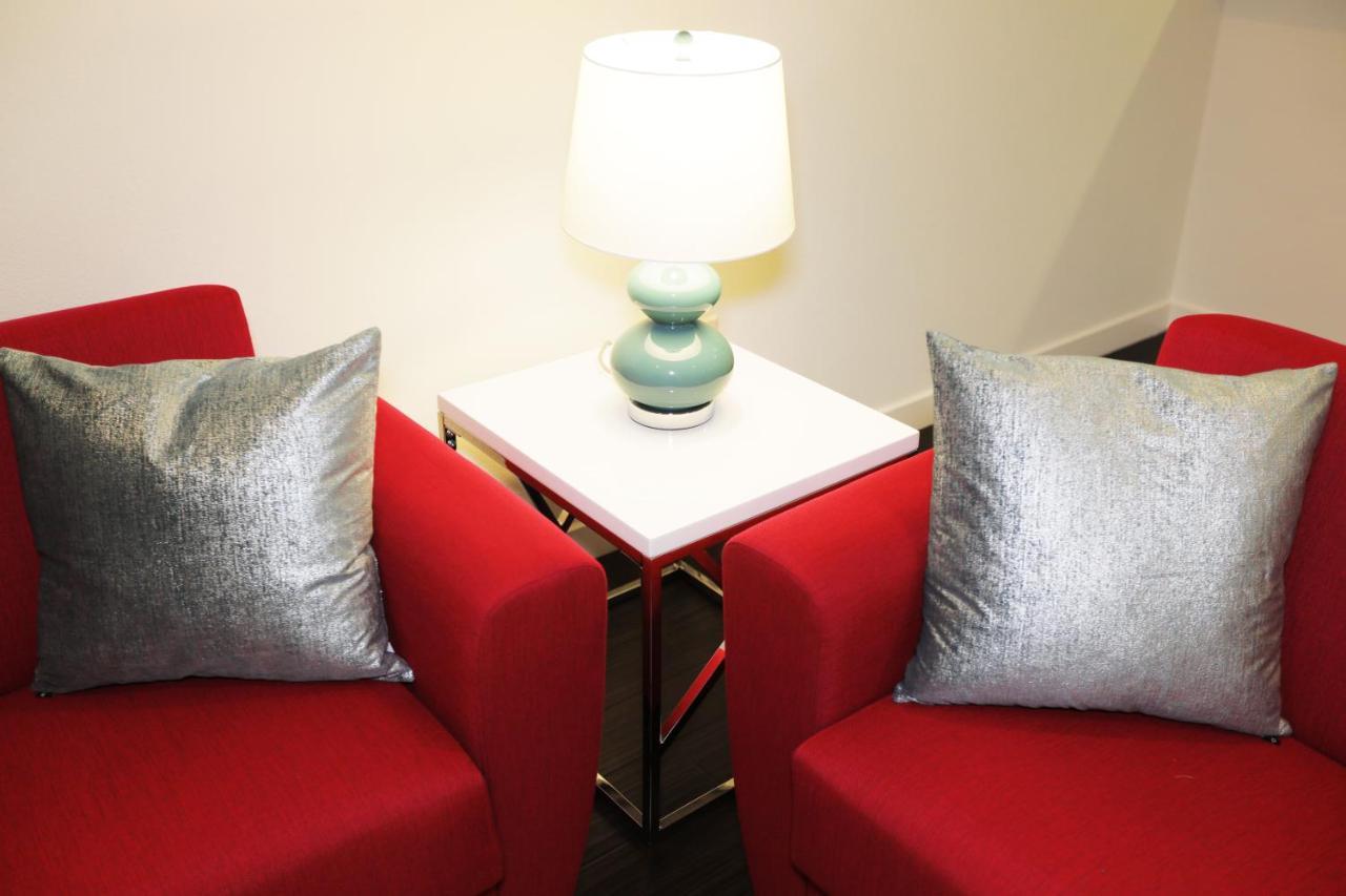 Hollywood Executive Residences Aparthotel