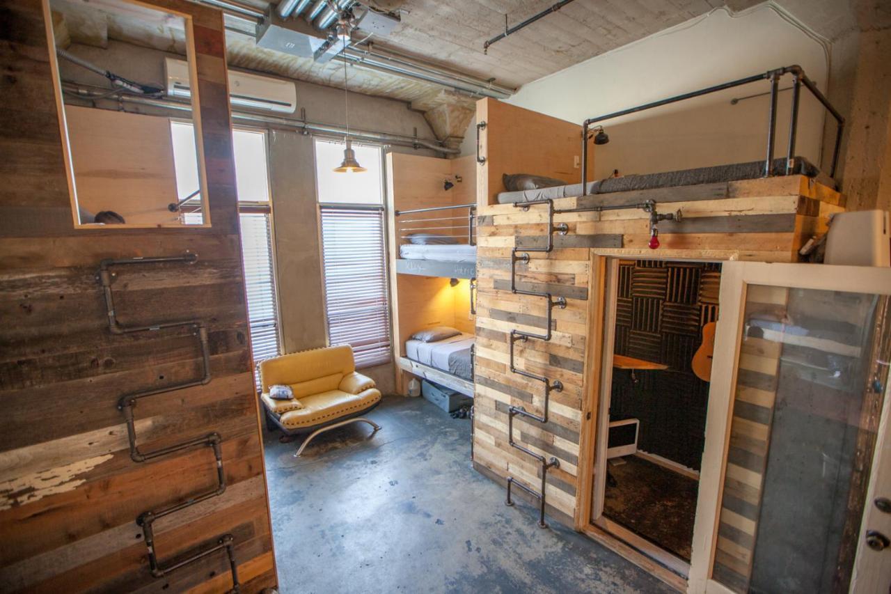Hostel Podshare *