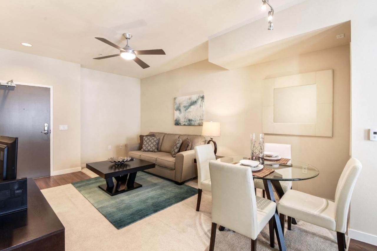 Global Luxury At Wilshire