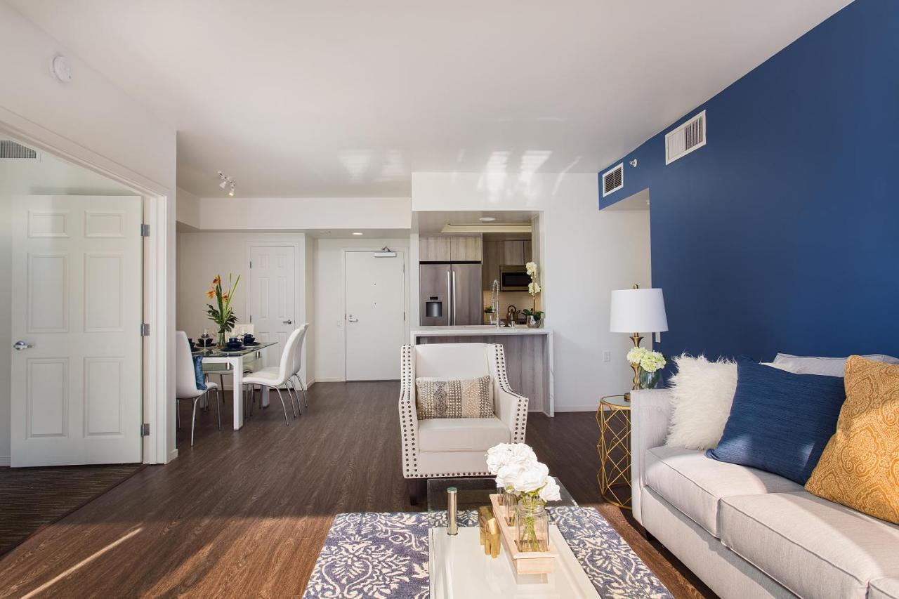 Luxurious Downtown La Penthouse Aparthotel