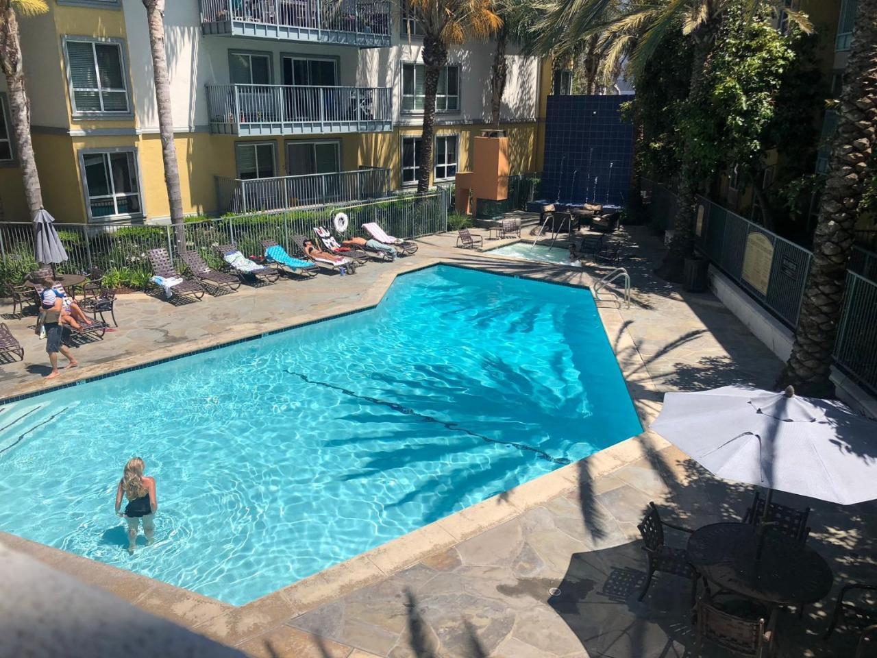 Apartment Masterpiece View In Marinadelrey/venice Beacg *