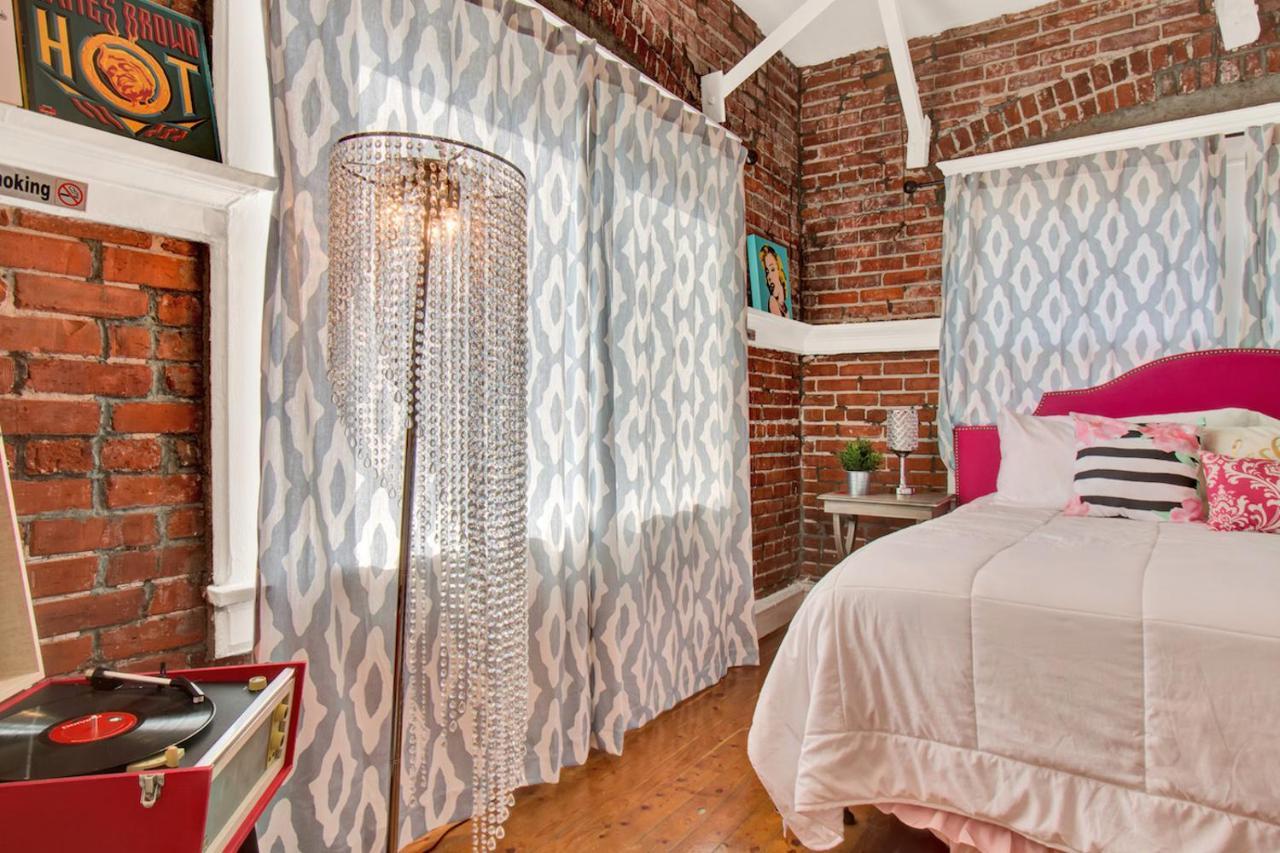 Ellison 3* Los Angeles