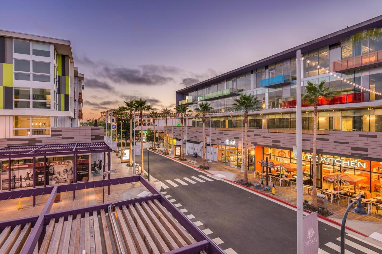 Runway Playa Vista B421 1 Bedroom