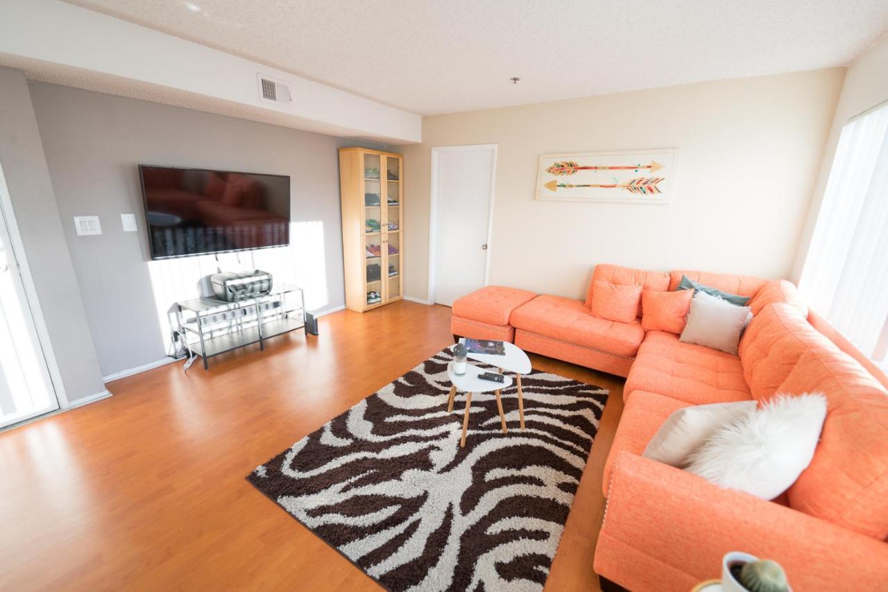 Acomodação com café da manhã  Cozy Hollywood Get Away *