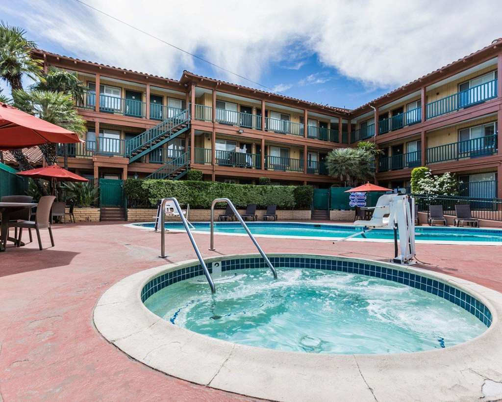 818 Pool, An Ascend Collection Member Hotel Los Angeles