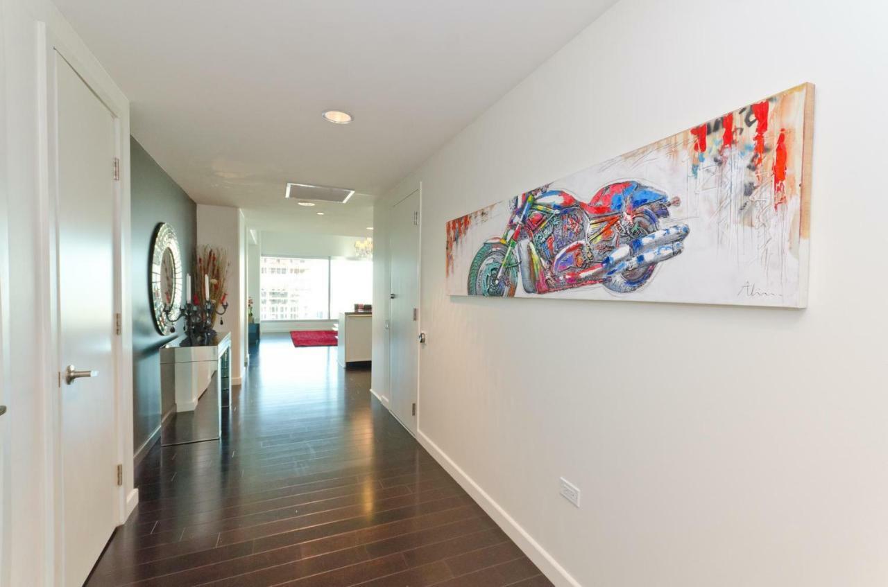Modern Style 2 Bed 2 Bath In Dtla
