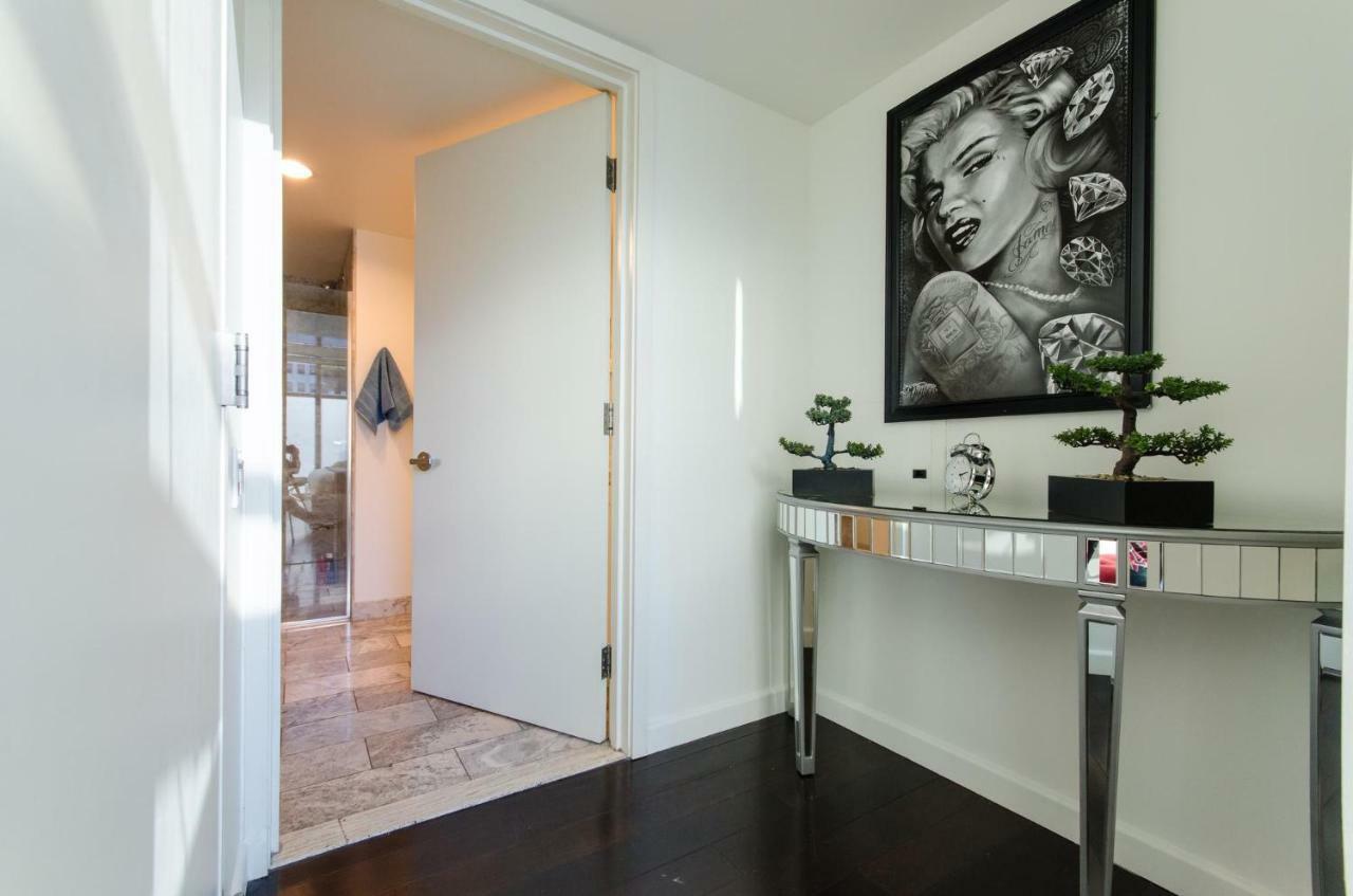 Popular Downtown La Presidential Loft With Pool Table Apartment *