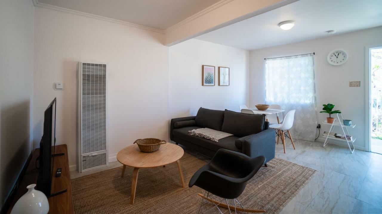 Charming 2br Casita In Front Of Park Los Angeles