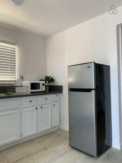 Charming 2br Casita In Front Of Park * Los Angeles