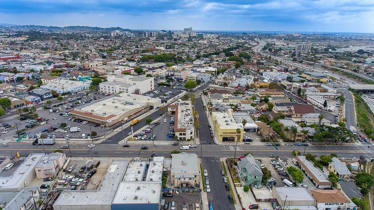 Hostel Pads On Pasadena Ave *