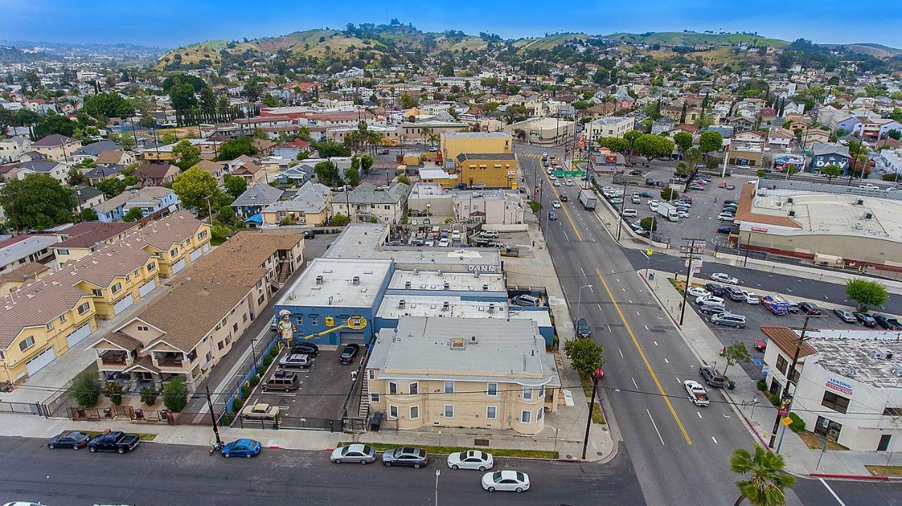 Pads On Pasadena Ave Hostel