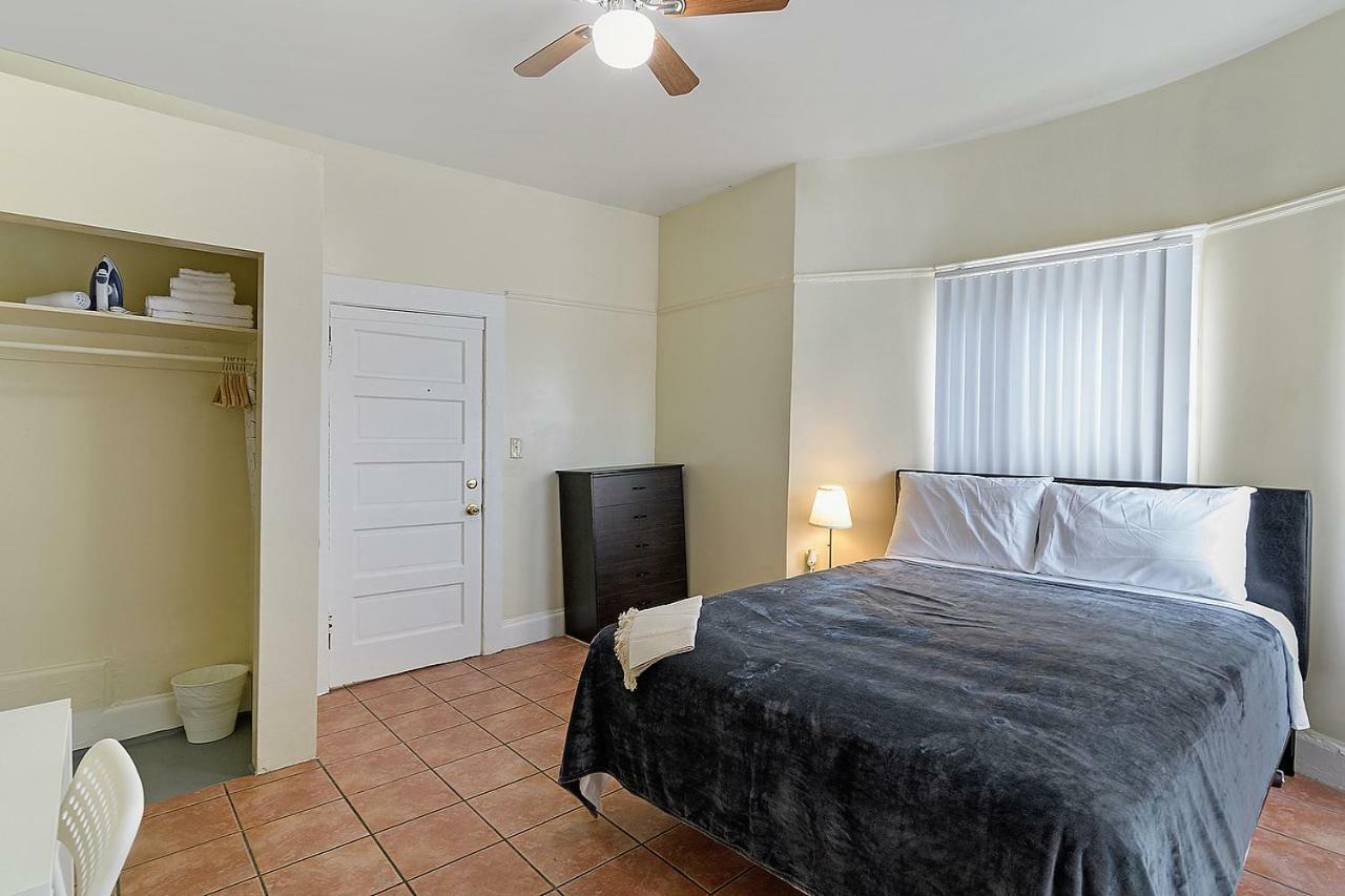 Hostel Pads On Pasadena Ave
