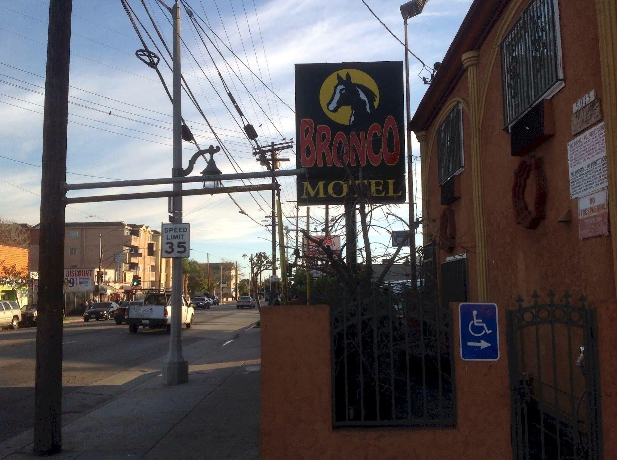 Motel Bronco South Los Angeles