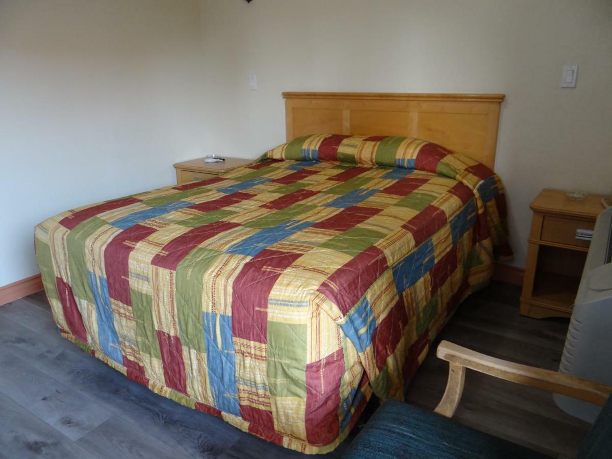 Travel Inn *