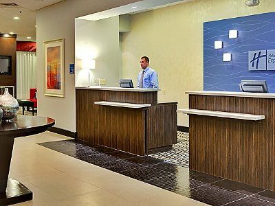 Express Angeles Lax Airport By Ihg 3* Los Angeles