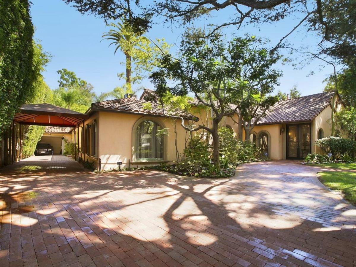 Villa Teresita - Beautifully Gated Mediterranean Estate Los Angeles