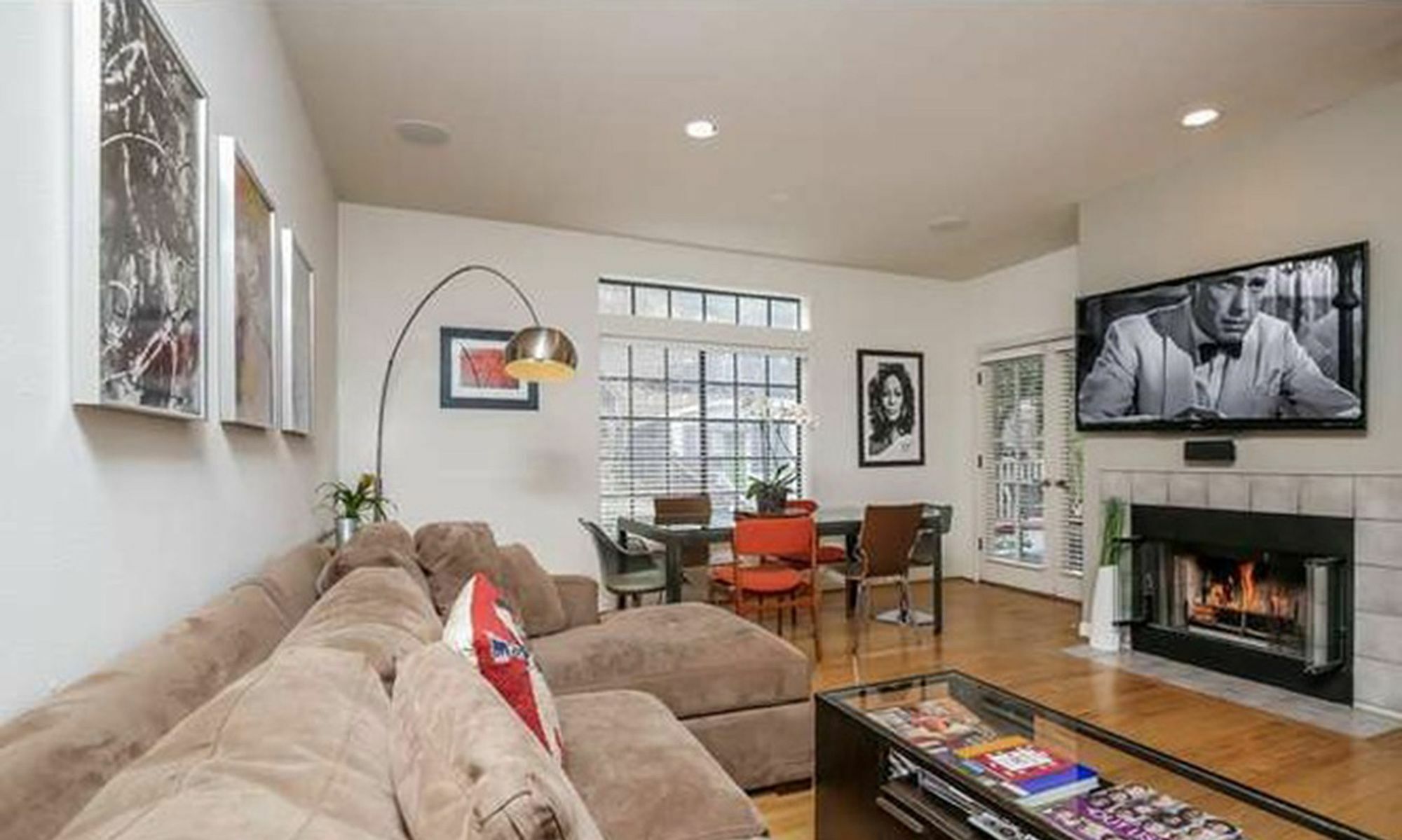 California Dreamin Sleeps 13 Hw Hills Apartment Los Angeles