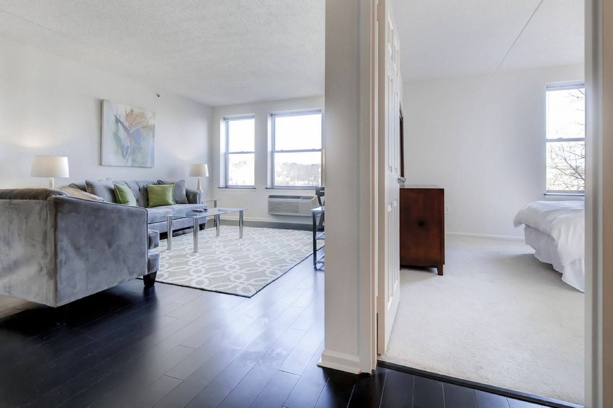 Global Luxury At Tiverton Ave * Los Angeles