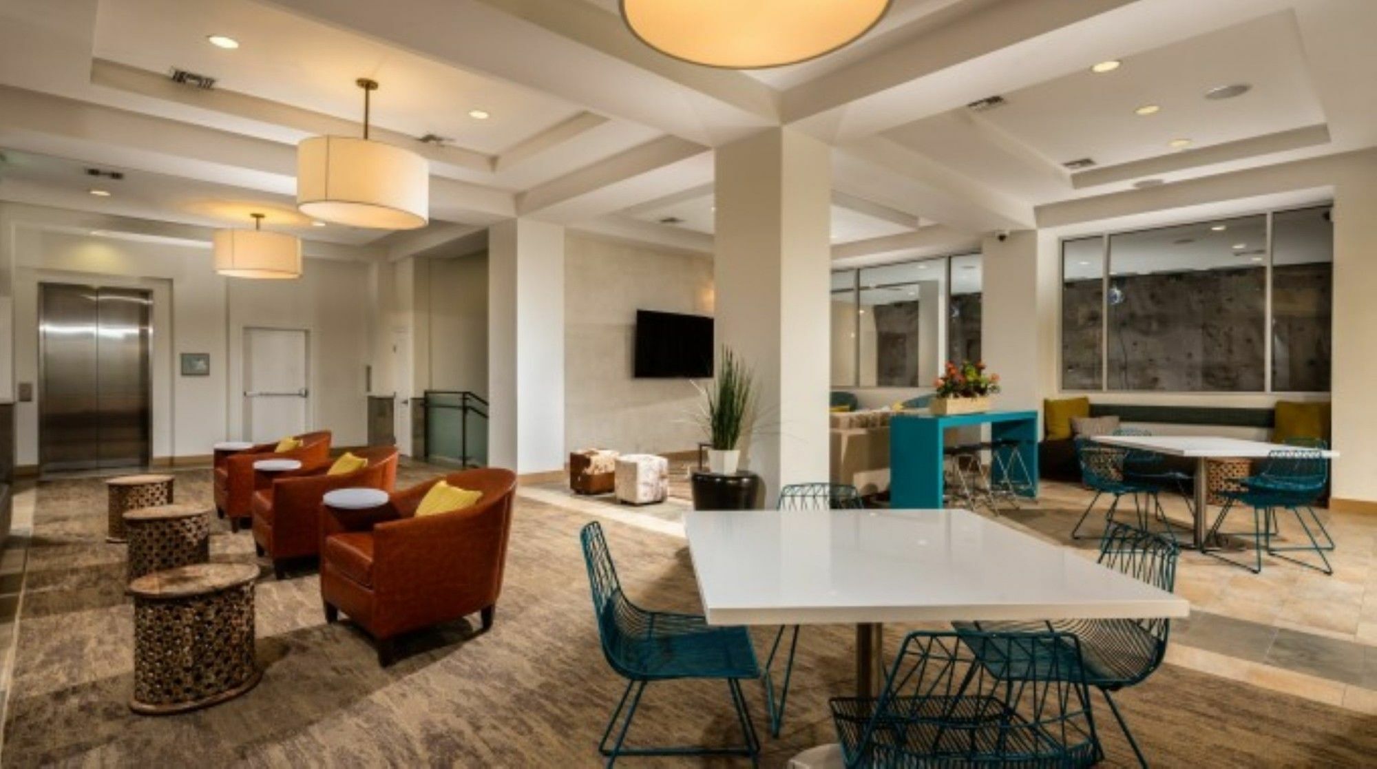 Apartment Global Luxury At Tiverton Ave *