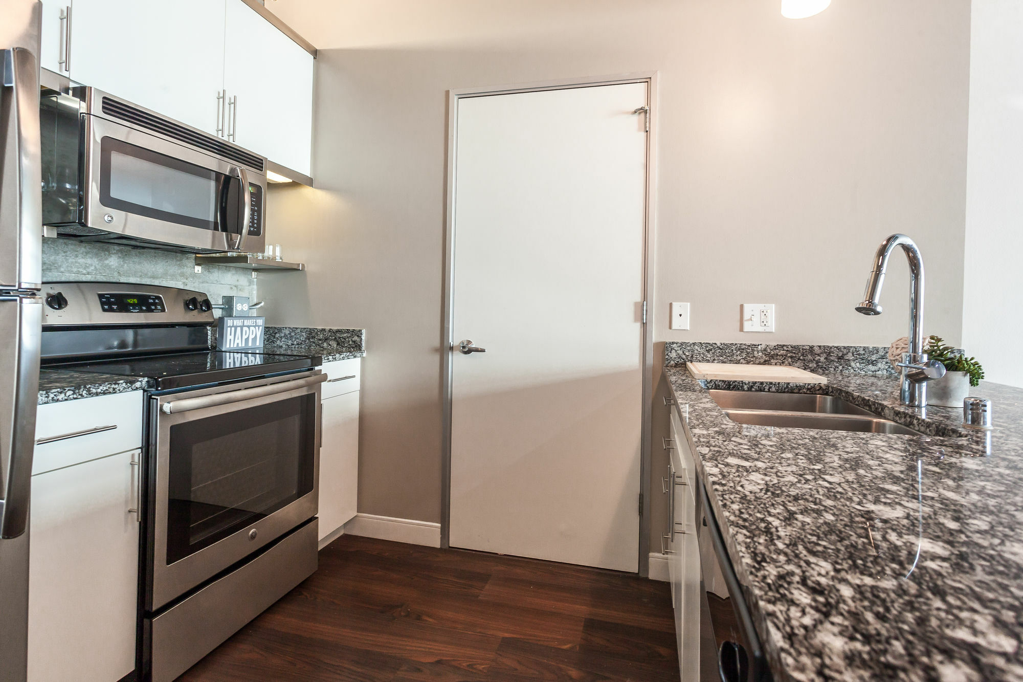 Apartment Tripbz Mello Suites