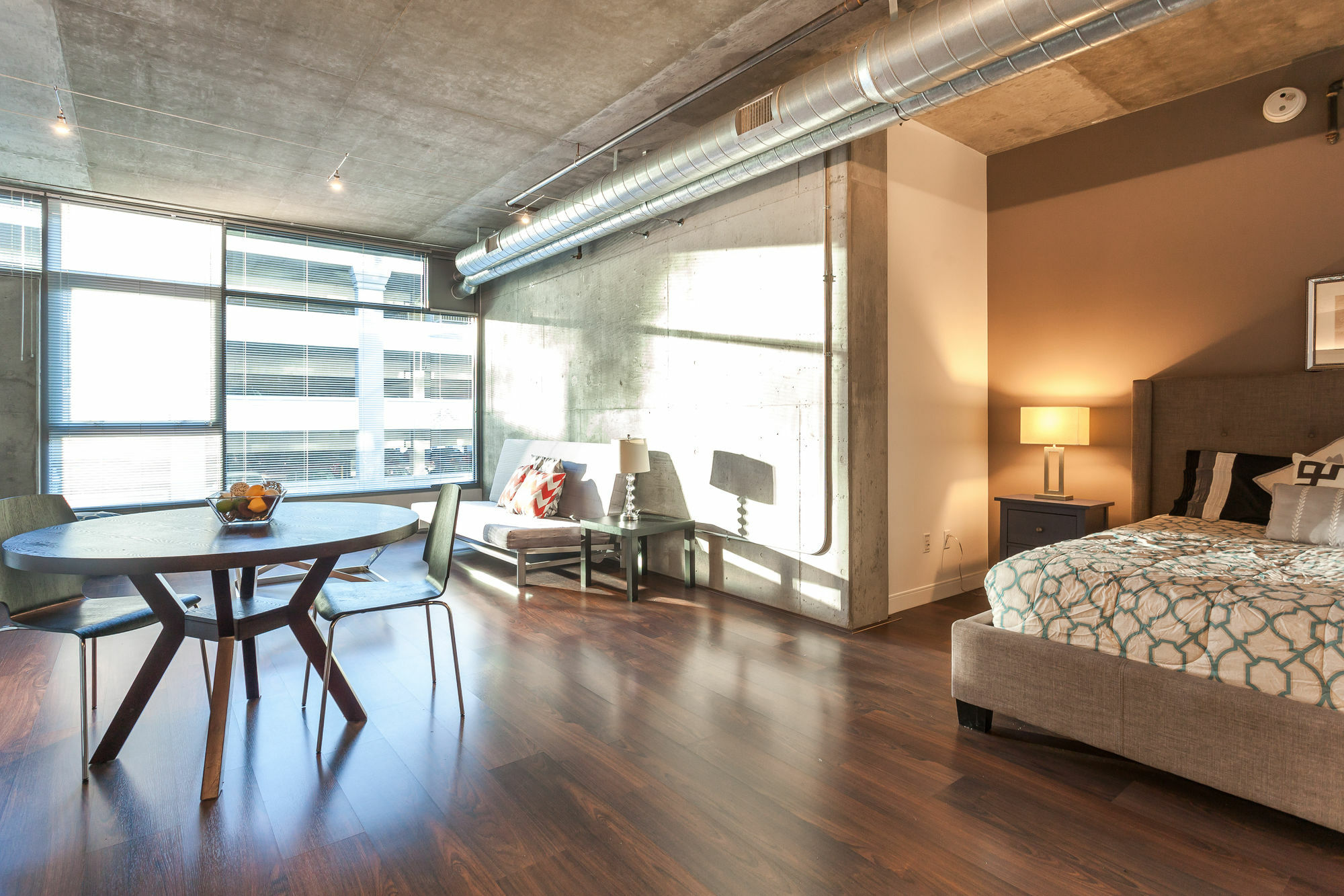 Tripbz Mello Suites Apartment *