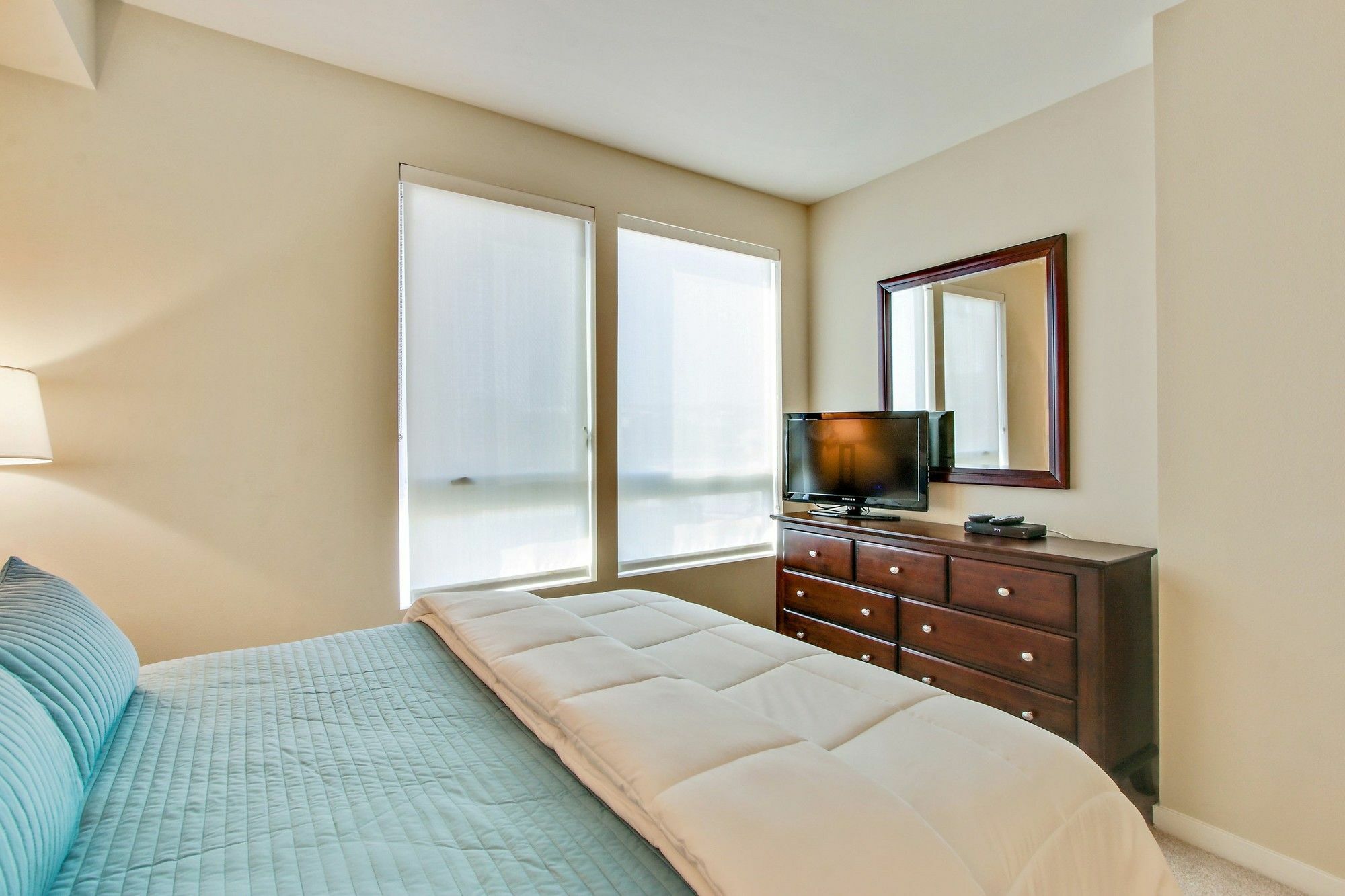 Apartment Global Luxury At Wilshire Los Angeles