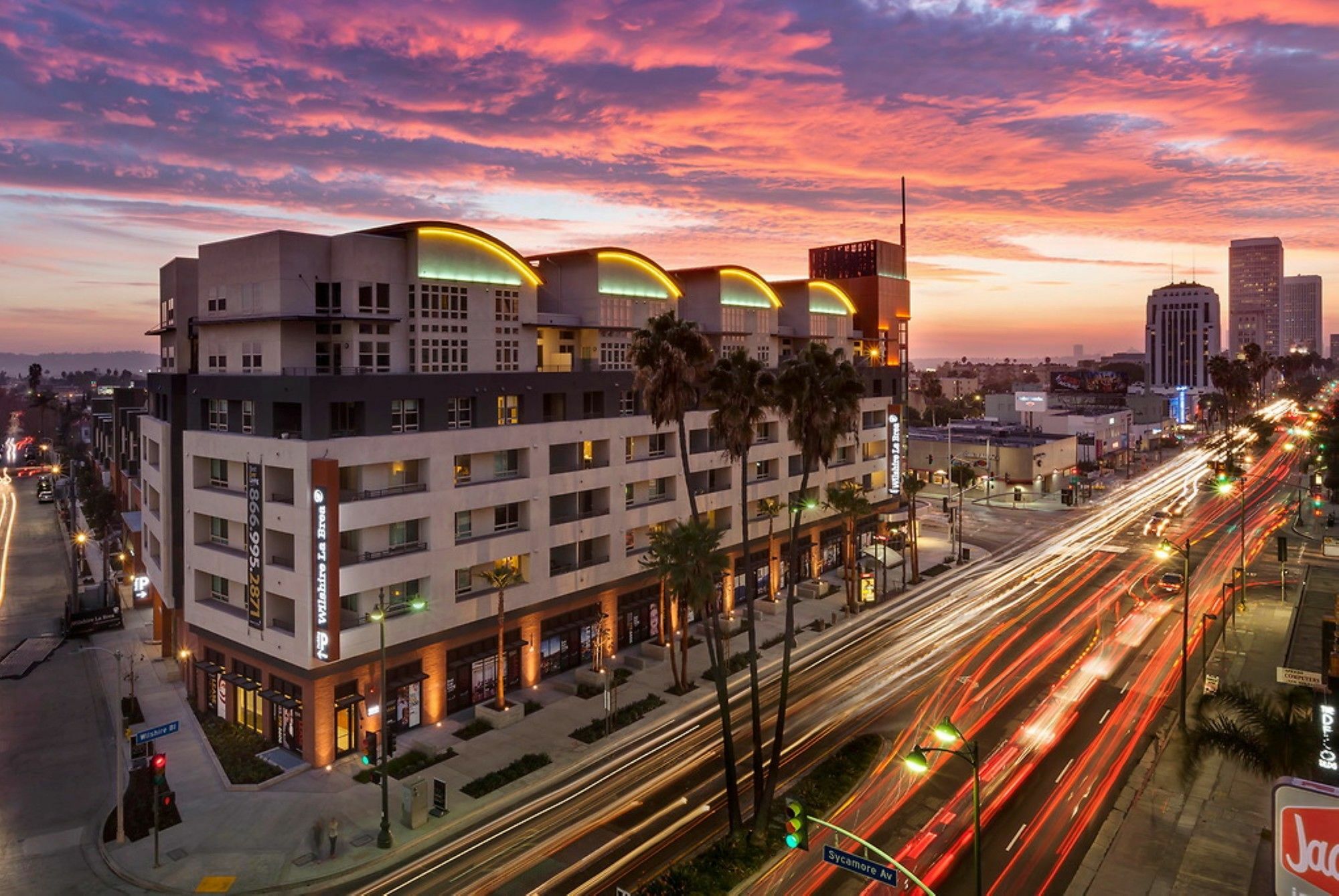 Global Luxury At Wilshire *