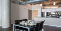 Staples Center 2 Bedroom Apartment Los Angeles