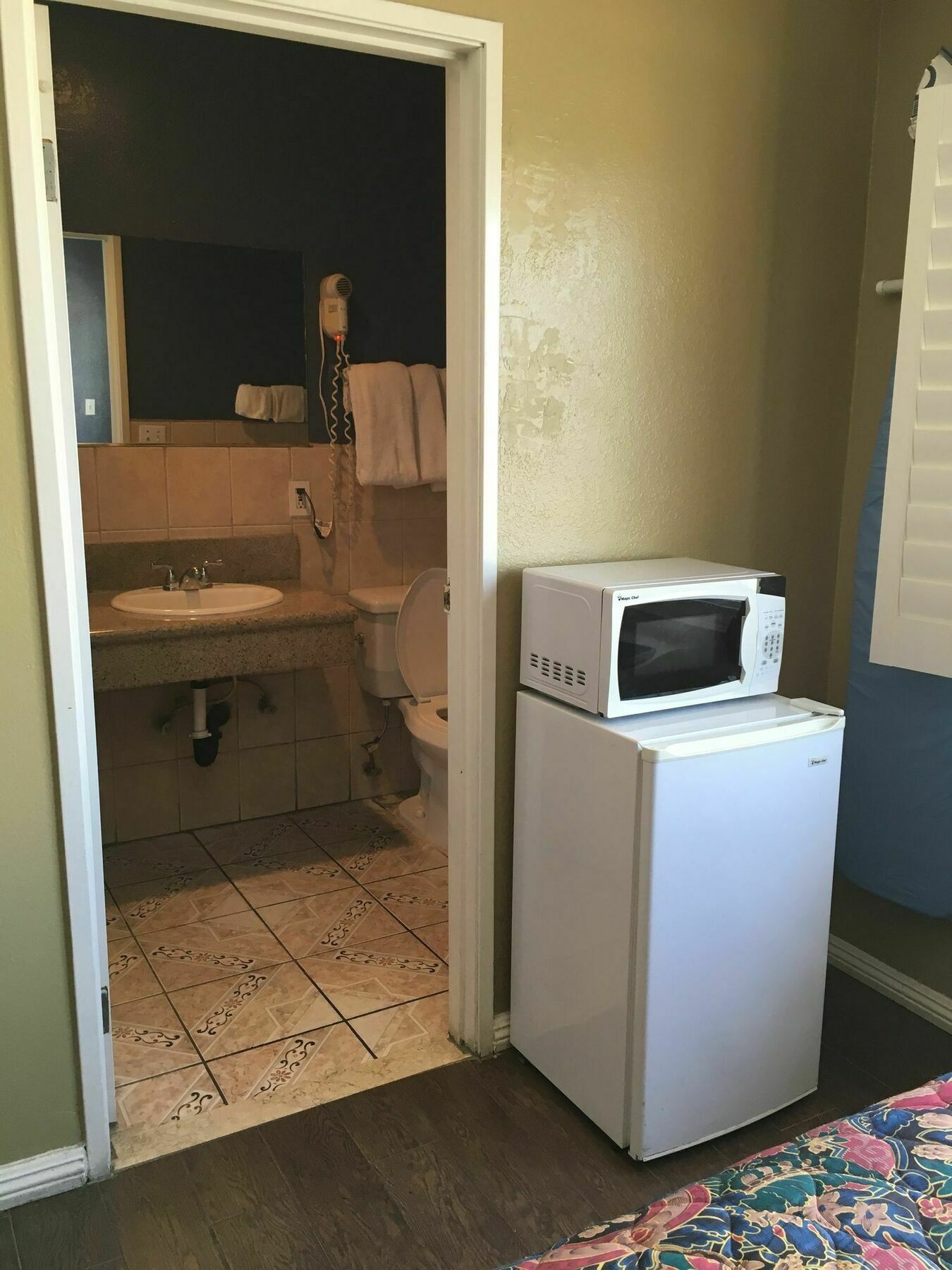 Hyde Park Motel 2*
