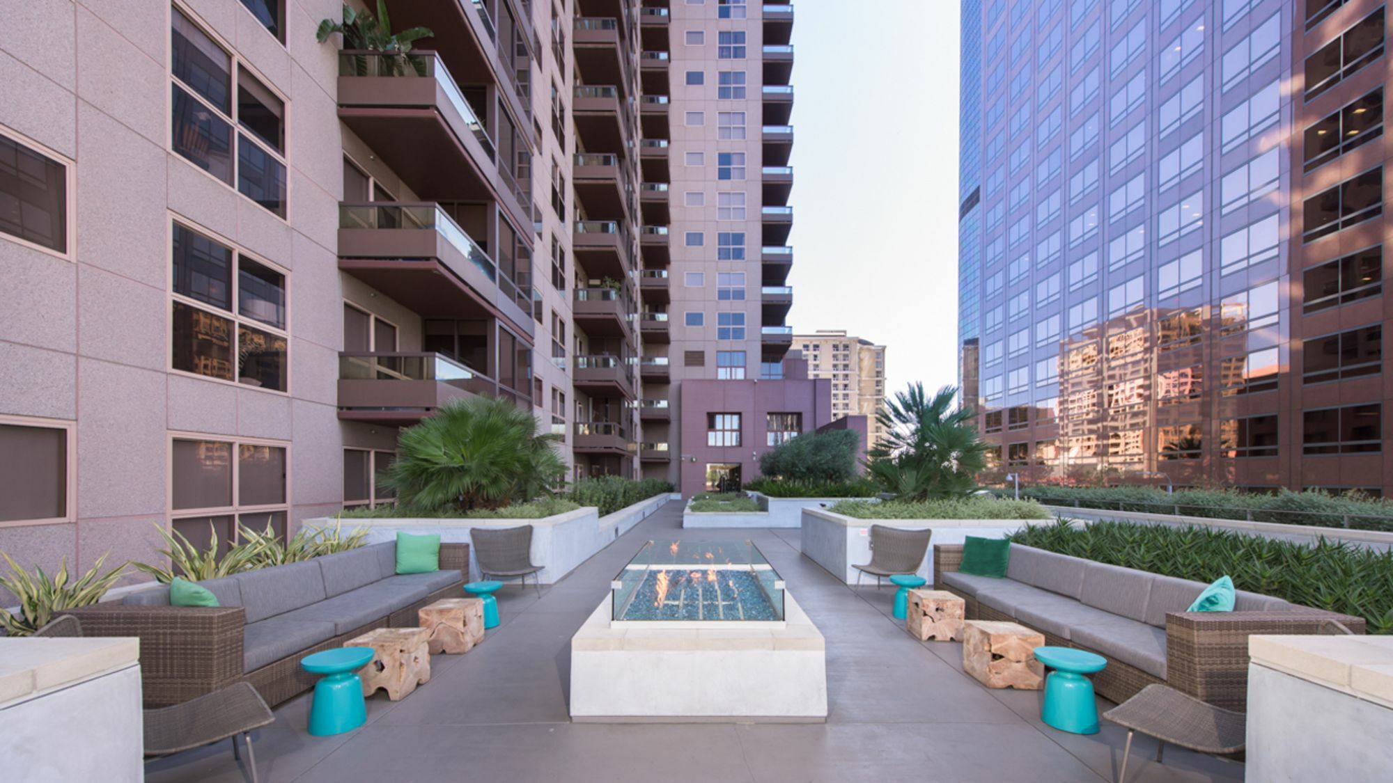 Downtown Luxury By Barsala