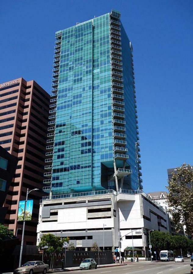 Bright & Modern Dtla 2 Bed 2 Bath *