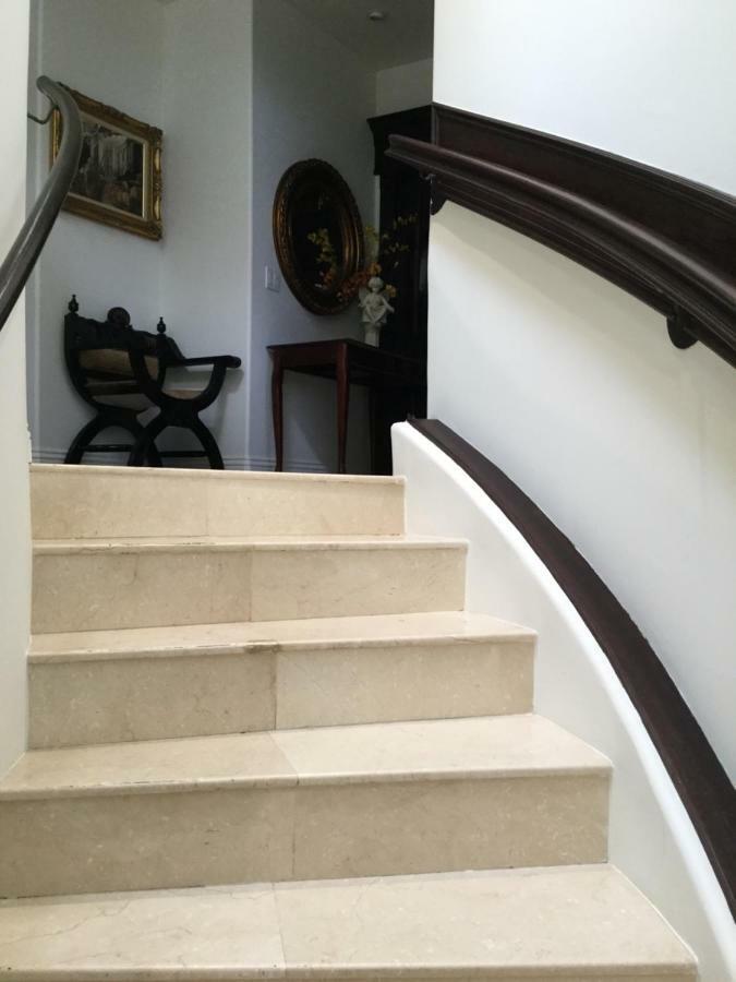 Entire Second Flr - Santa Monica Luxury Holiday home