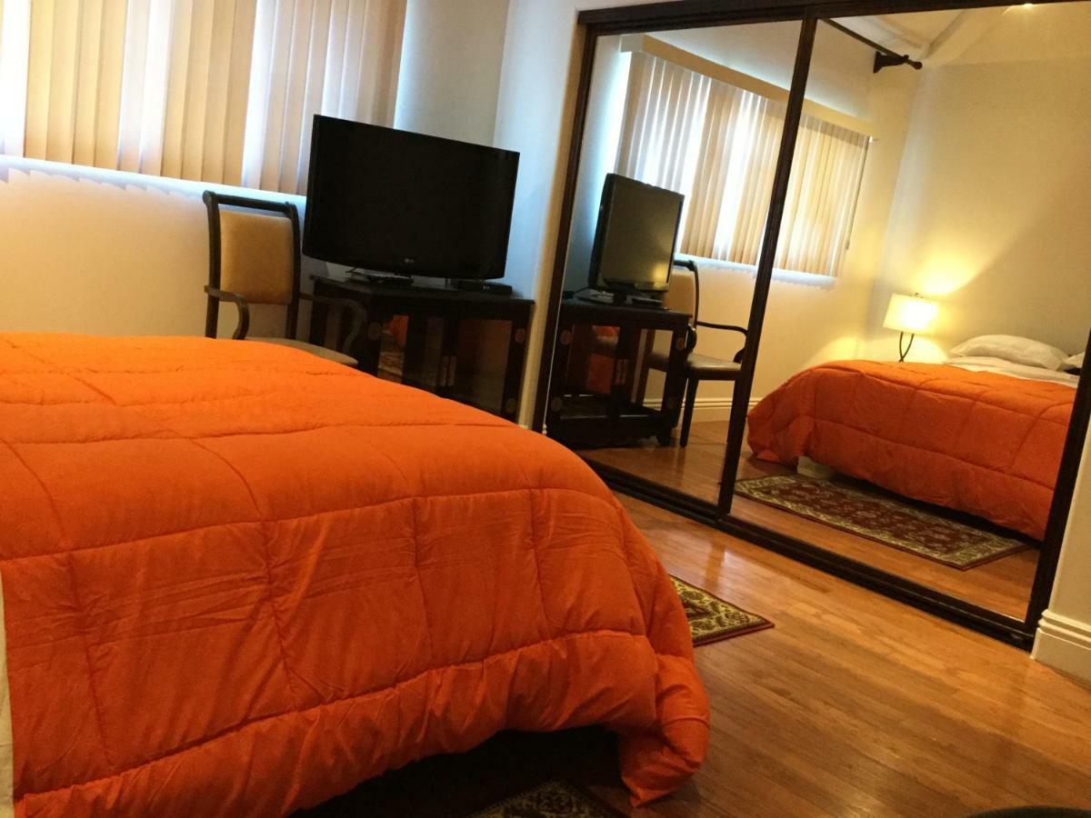 Holiday home Entire Second Flr - Santa Monica Luxury