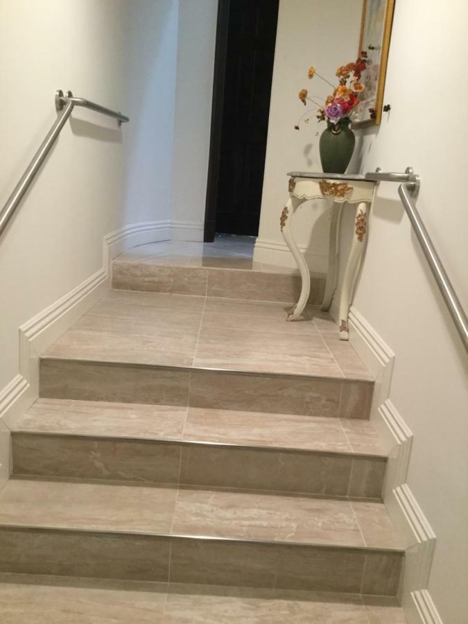 Entire Second Flr - Santa Monica Luxury Holiday home *